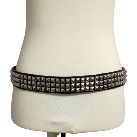 Hot Topic Pyramid Studded Belt 34 NEW FAUX Black Leather Studs Punk Goth Rocker. - Picture 13 of 16
